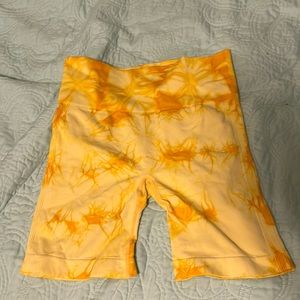 Yellow design biker shorts